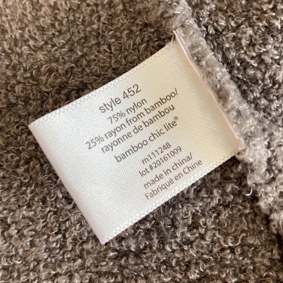 Barefoot Dreams gray bleazer/cardigan size XS/S B60 - Picture 11 of 12